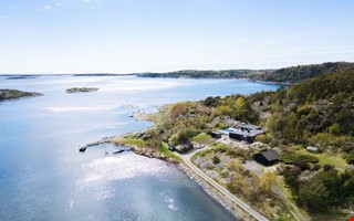 Villa med pool och havet som granne lockade