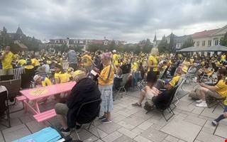 Stor optimism hos VM-publiken på torget