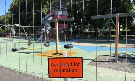 Avstängda lekplatser öppnas efter lång väntan 