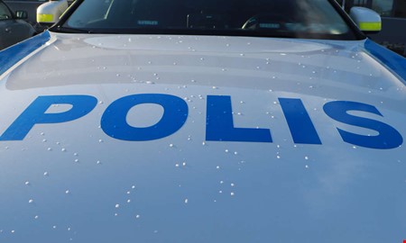 Intensiv polishelg – men inga allvarliga brott i krogmiljö