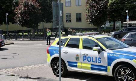 Polis fick rycka ut - husbil med problem skapade köer
