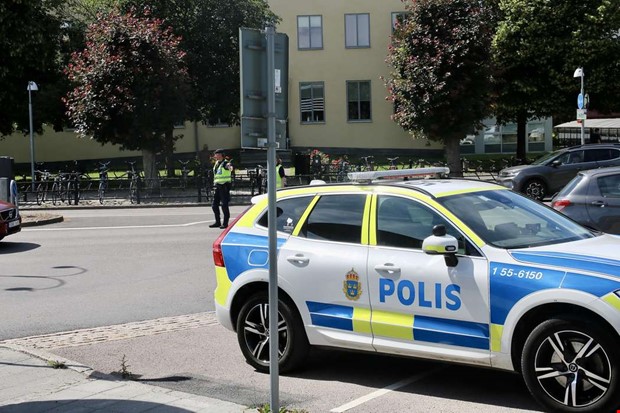 Polis fick rycka ut – husbil med problem skapade köer