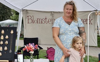 Keramik och smycken tog plats i Badhusparken