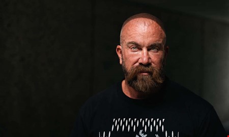 Jan Emanuel samlade in pengar till dömda poliserna