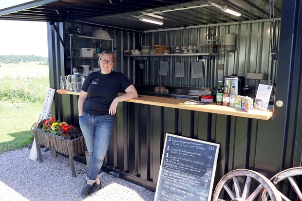 Gården gör somrig satsning på nytt trädgårdscafé 