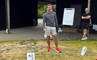 Första tävlingen – då blev golftränaren Albin klar för VM