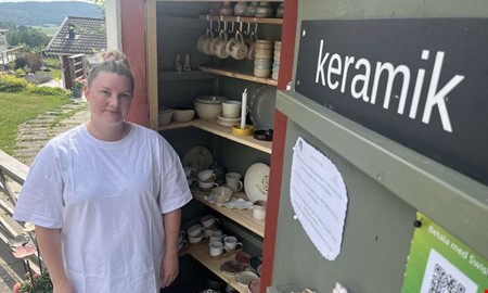 Premiär: Cissi öppnar egen keramikbod