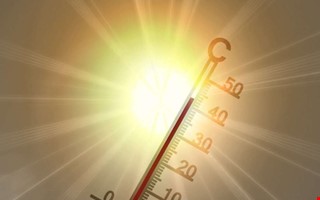 32 grader i lägenheten – klagar till kommunen 