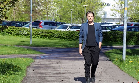 Extrainsatta vårdmötet – vill lägga örat mot golvet 