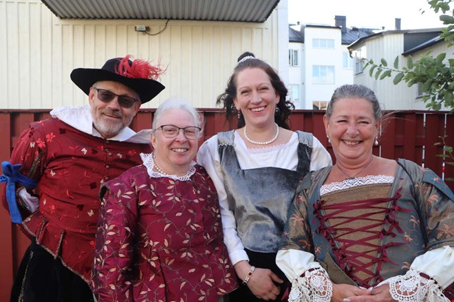 Festligt när 1600-talet kom på besök i Kungsbacka