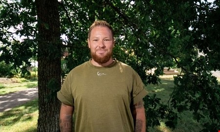 Brokonstruktören David sadlar om – ska bli lärare 