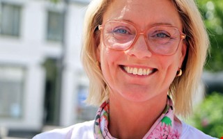Debatt : L vill införa en skolboksgaranti