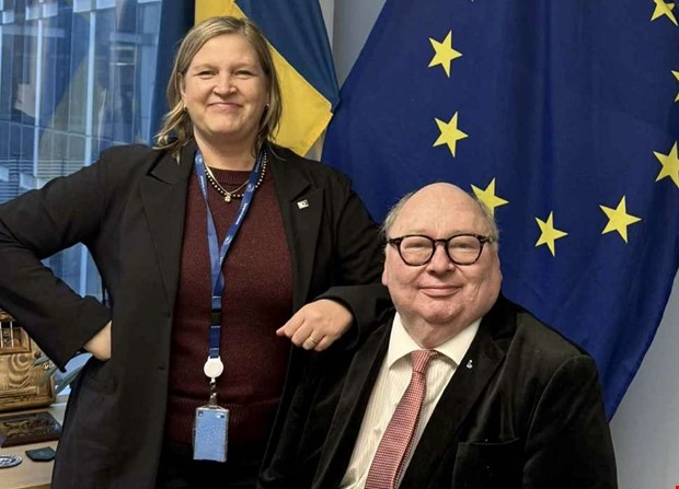 Debatt: Dags låta Sverige ta plats i Europas ekonomi Debatt: Dags låta Sverige ta plats i Europas ekonomi