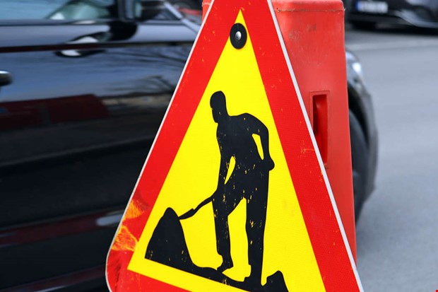Arbete på Onsalavägen – busshållplatser byggs om Arbete på Onsalavägen – busshållplatser byggs om