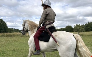 Medeltida riddare i Frillesås i dagarna tre 