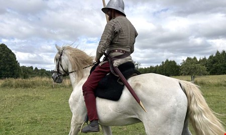 Medeltida riddare i Frillesås i dagarna tre 