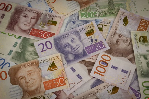 Debatt: Ingen bankskuld – men till befolkningen Debatt: Ingen bankskuld – men till befolkningen