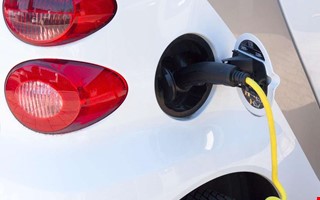Debatt: Är elbilen en miljöbluff? 