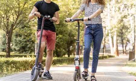 Debatt: Förbjud elsparkcyklar 