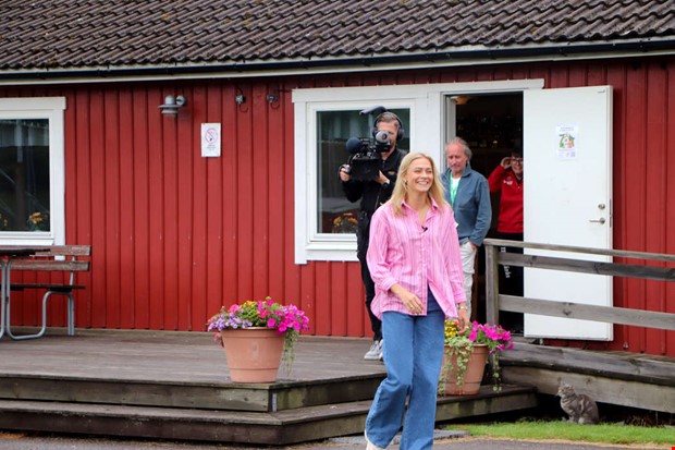 Landslagsstjärnan är gravid 