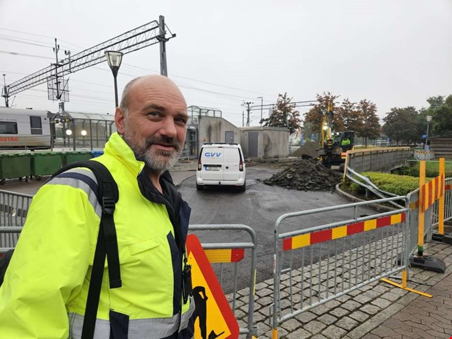 Bron läcker – parkeringen vid resecentrum stängd
