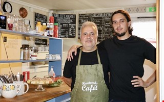 Efter struliga starten – nu slår caféet upp portarna
