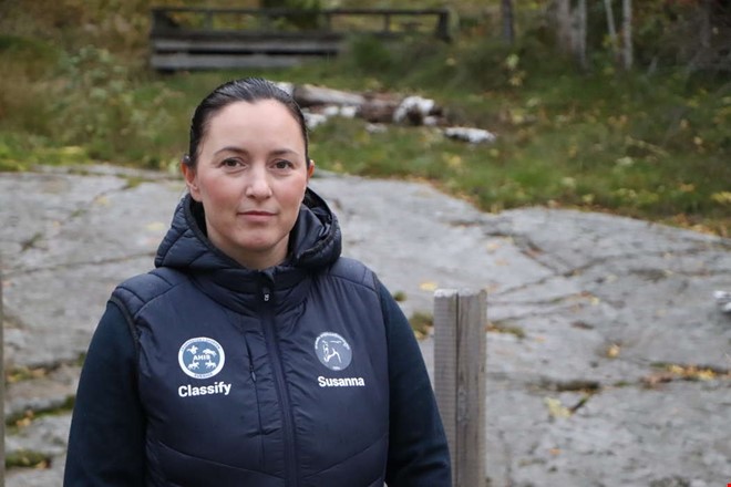 Träffade på okänd kvinna inne i huset