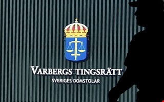 Minecraftbråk urartade: Sparkade gymnasieelev i huvudet