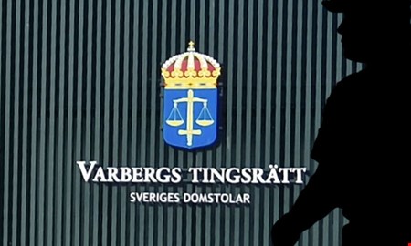 Minecraftbråk urartade: Sparkade gymnasieelev i huvudet