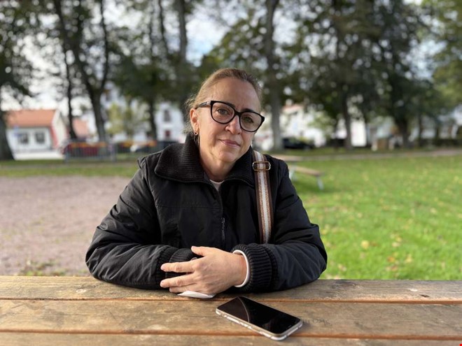 Förtvivlad: Kareen ska utvisas – trots jobb och sambo