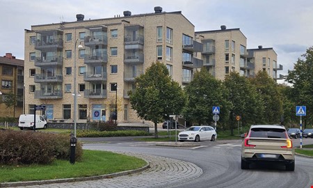 Fortfarande osålt i nybygget – här är mäklarens förklaring
