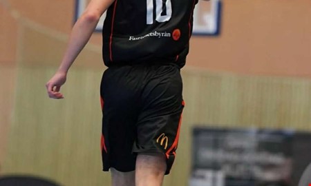 Vann efter att coacherna väckt laget
