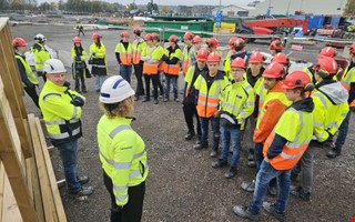 Här växer nya arenan fram – eleverna får följa bygget