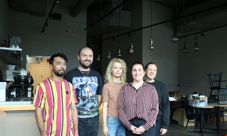 Ny restaurang öppnar – utmanar klassiska måltiden