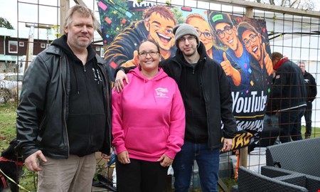 Youtube-succén från Fjärås lockade hundratals till firandet
