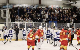 Publikrusning och dramatik när TV-pucken kom till stan