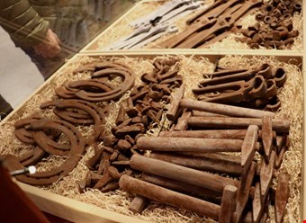 Jrnskrot i en hrna? Nej, chokladkonst p hgsta niv.